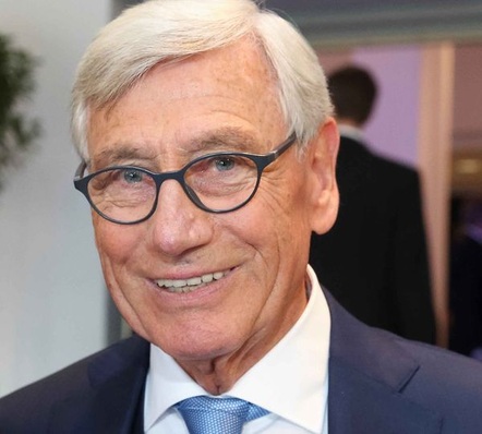 Günter Weidemann, Gründer und Inhaber von Schollglas