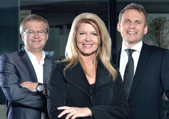 Johann Scheuringer, CDO, Christa Wagner, CEO und

Werner Angelmayr, CSO