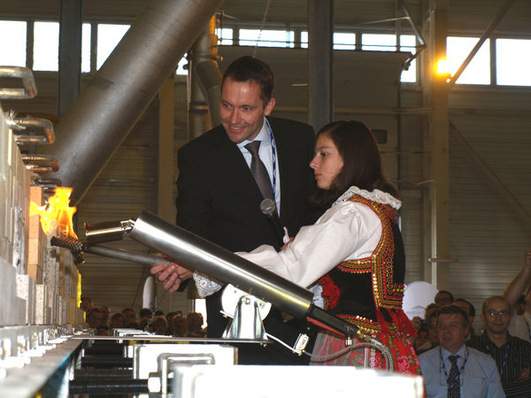 Jürgen Peitz, Vorsitzender der Geschäftsführung SGGD bei einer Wannentaufe in Polen.