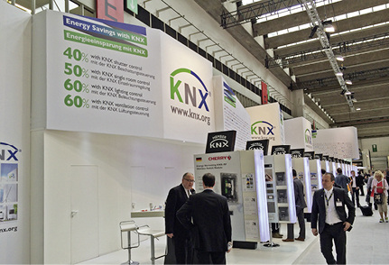 



Das Thema Beschattung ist mit dem Thema KNX im Bereich der Haus- und Gebäudetechnik auch auf der Light & Buildung angekommen.
