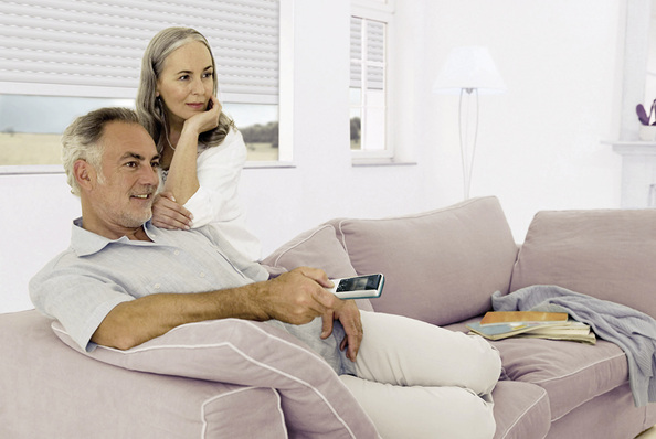 



Bei der Kundenberatung sollte unbedingt darauf geachtet werden, dass die Bedienung des Steuerungssystems leicht verständlich ist und nachträgliche Änderungswünsche bei den Öffnungs- und Schließzeiten einfach durchgeführt werden können.
