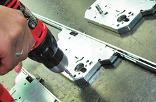 



Die MSL Schloss- & Beschlägefabrik AG entwickelt, produziert und vertreibt Produkte für die aktive Sicherheit im Bereich von Türen.
