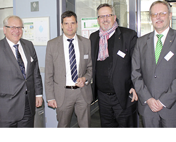 



Die Organisatoren des Symposiums (v. l.): Martin Schwarz (Arnold Glas/Isolar), Prof. Jens Schneider (TU Darmstadt), Hans-Joachim Arnold (Arnold Glas/Isolar) und Dr. Klaus Huntebrinker (Isolar) 
