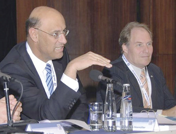 
Bei „2 bei Tschorn“ lieferten Prof. Niemöller und Prof. Sieberath wieder interessante Antworten.
