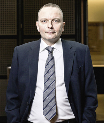 



Internorm-Miteigentümer Christian Klinger: „Nach einem durchwachsenen Jahr 2014 ist das Geschäftsjahr 2015 wieder deutlich besser für uns gelaufen. 
