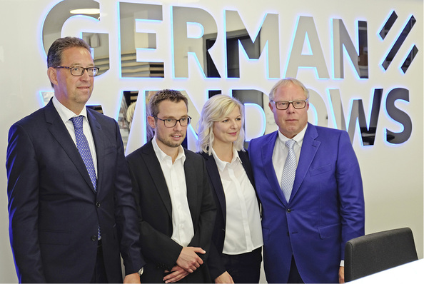 



Familienunternehmen mit neuer Identität (von rechts): Inhaber Manfred Frechen, Tochter Denise Schiffer (Marketing), Sohn David Frechen (Technik) und kaufmännischer Leiter Helmut Paß.
