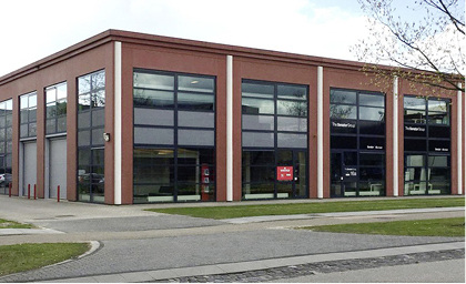 



Auf zwei Etagen mit insgesamt rund 240 m² Fläche hält man moderne Praxis- und Seminarräume bereit.
