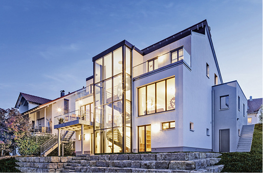 



Gerade der Neubau sorgt für ein kräftiges Absatzplus: Dort werden über 9 % mehr Elemente abgesetzt. Der Marktanteil steigt auf 44 %.
