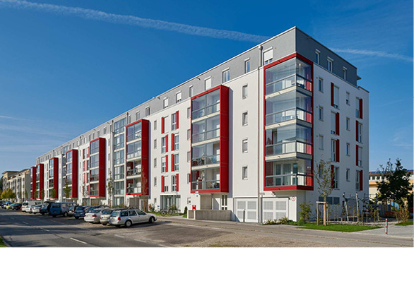 
Gerade im Wohnungsbaubereich müssen die Fachbetriebe bei elektrisch betriebenen Rollläden und Sonnenschutzanlagen ihr Augenmerk auch auf den Schallschutz bei der Installation ihrer Produkte legen.



