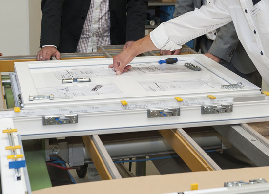 Technische Schulungen sollen umfangreiche Kenntnisse zu Installation, Montage und Inbetriebnahme der Kampagnenprodukte vermitteln.