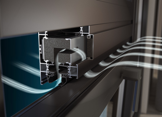 Patentierte Fenstertechnik — das Schallschutzfenster Hueck Lambda SA für hohe Schalldämmung und natürliche Lüftung.