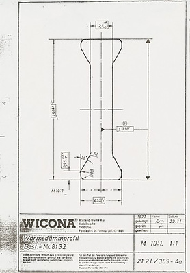 Ab 1977 lieferte Ensinger serien­mäßig die ersten Wärme­dämmstege zur thermischen Trennung von Aluminium­fenster aus. Die Stege wurden aus glasfaser­verstärktem Poly­amid 6.6 hergestellt.