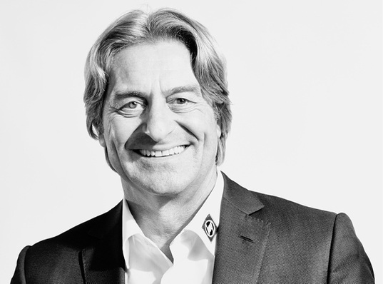 



Johann Obermayr ist Director Sales & Marketing bei Bug Aluminium-Systeme.
