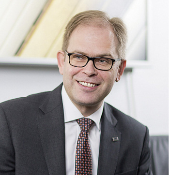 



Alukon Geschäftsführer Klaus Braun zeichnet verantwortlich für die Sonnenschutzsparte bei Hörmann.
