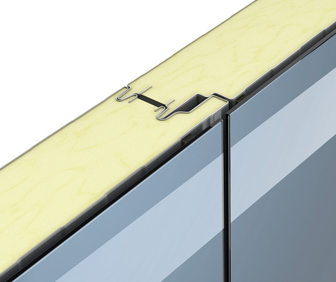 Das GSP-System ist das erste zugelassene Bauprodukt bestehend aus einem seriellen Sandwichpanel mit strukturell verklebter Glasscheibe (ohne mechanische Sicherung und ohne Glasauflager).