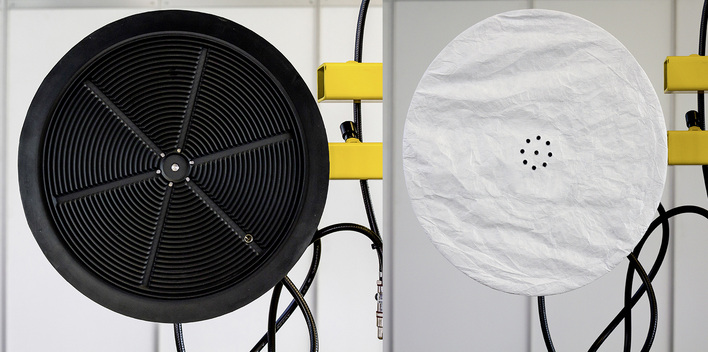 Durch den Einsatz von Saugplattenüberzügen lassen sich Abdrücke auch auf beschichteten Gläsern vermeiden.