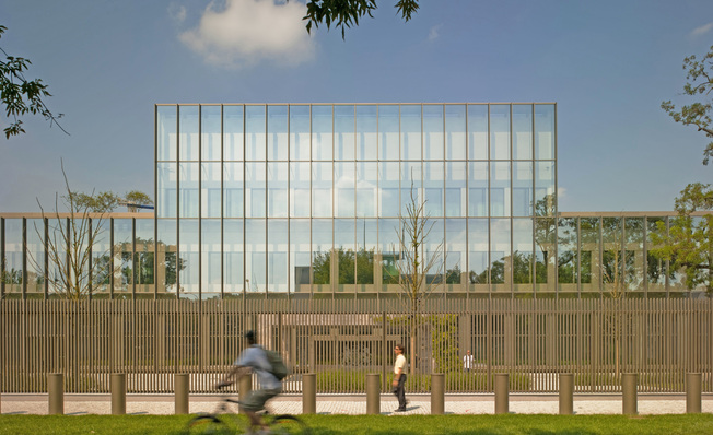 Die Hochsicherheits-Doppelfassade von Sälzer schützt vor verschiedenen Bedrohungsszenarien.