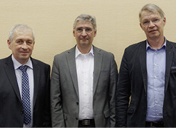 



Der SMI-Vorstand mit Harald Müller, André Wißing und Malte Stahnke (v.l.)
