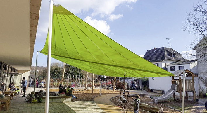 



Gerade im Außengelände von Kindergärten eignen sich Sonnensegel mit ihrer Größe und freistehenden Bauweise hervorragend, um Sandkasten & Co. zu beschatten oder vor Regen schützen zu können.
