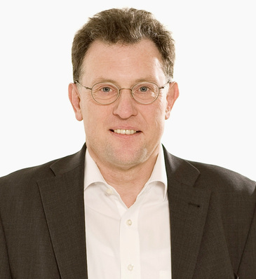 Seit 2009 ist Matthias Fischer als freier PR-Berater, Fachjournalist und Fachbuchautor tätig.