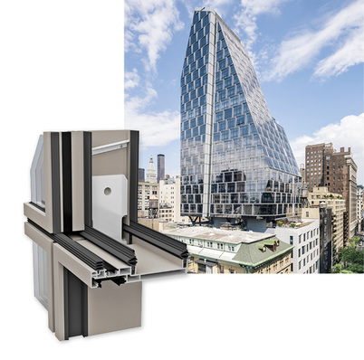 



Die neue, flexiblen Dehnstoßdichtung von Wicona kann relative Deckenverformungen von +15 mm bis –12 mm aufnehmen.
