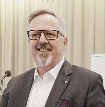 



Der neue BF-Vorstandsvorsitzende Hans-Joachim Arnold
