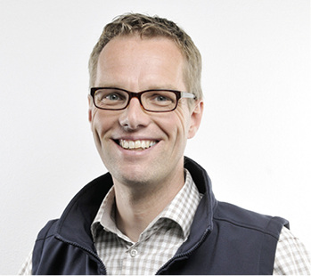 



Elmar Kaiser, Bereichsleiter des Remmers Technik Service (RTS) für Holzfarben und Lacke
