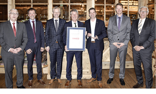 



Raico Bautechnik GmbH erhält den Lieferanten-Oscar der Fenster- Leistungsgemeinschaft GmbH. v. l.: Alfons Hertweck (FLG), Josef Huber (Huber & Sohn GmbH & Co. KG), Reiner Stöckel (Stöckel GmbH), Manfred Hebel (Raico), Dr. Stefan Lackner (Raico), Stefan Brömse (Brömse GmbH & Co. KG), Jan M. Krebbers (Krebbers GmbH & Co. KG)
