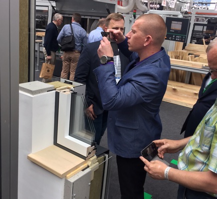 Auf der LIGNA war das Fensterthema vor allem bei den großen Anlagenherstellern wie Weinig und Homag zu entdecken