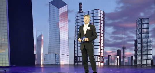 



Vorstandsvorsitzender Andreas Hartleif blickte auf 50 Jahre Veka zurück
