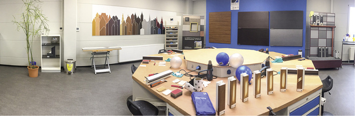 



Hier werden Fensterbauer und Montagebetriebe zu Folienexperten ausgebildet.
