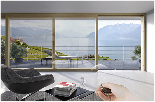 
Der motorische HS ePower macht die Hebeschiebetür zur komplett barrierefreien Tür.



