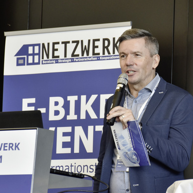 Oliver Frey schafft es immer wieder wichtige Branchenplayer in die "Provinz" nach Heidenheim an der Brenz zu versammeln.